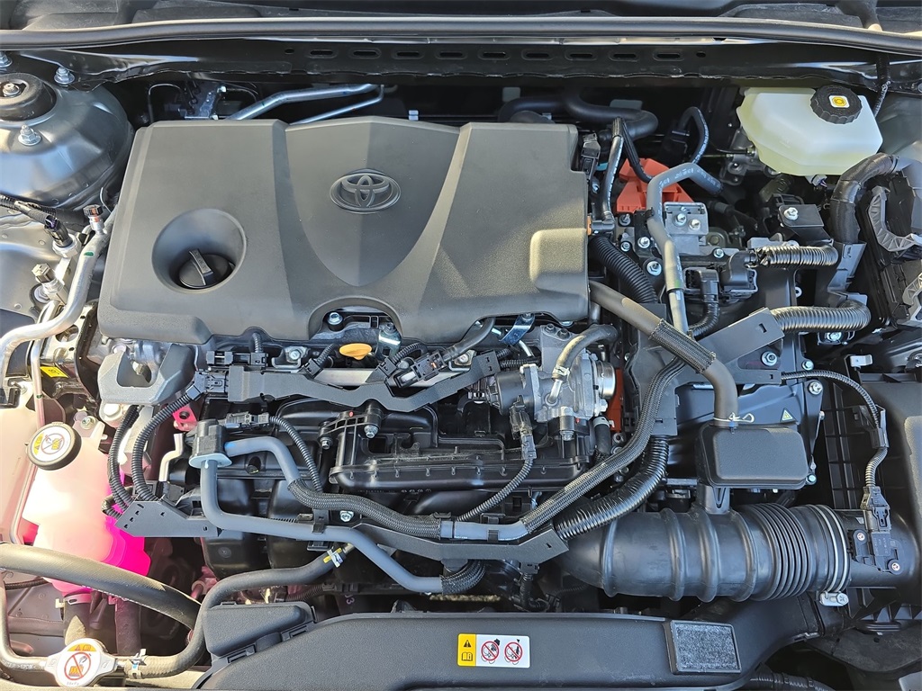 2025 Toyota Camry SE photo 33