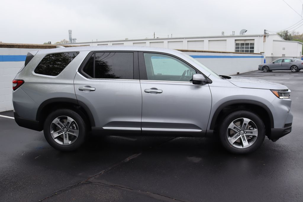 2025 Honda Pilot EX-L photo 6