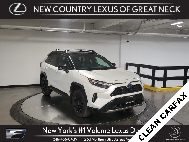 2023 Toyota RAV4 XSE's photo