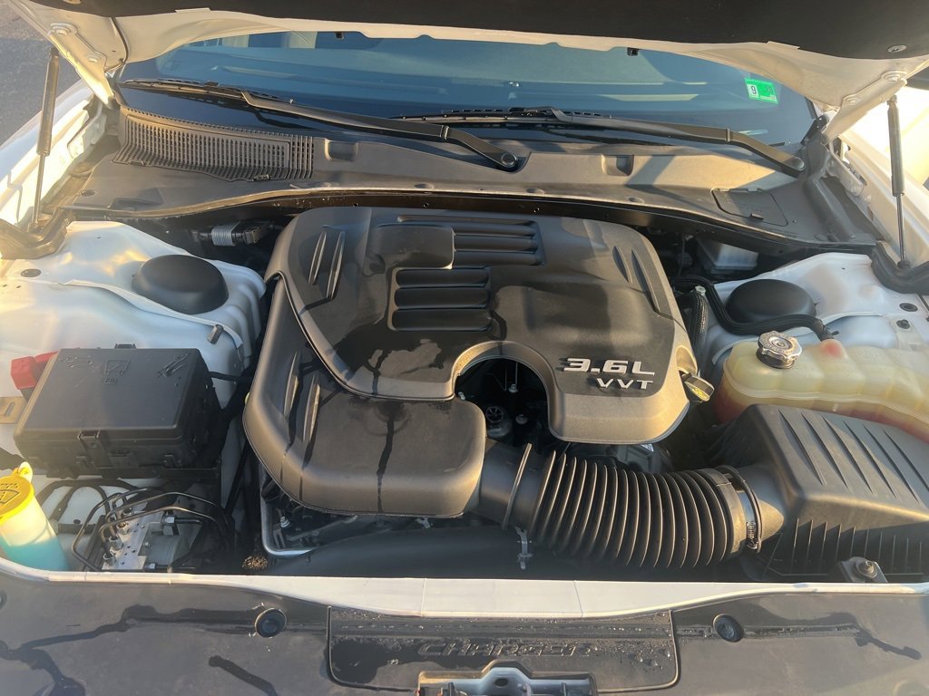 2023 Dodge Charger SXT photo 17