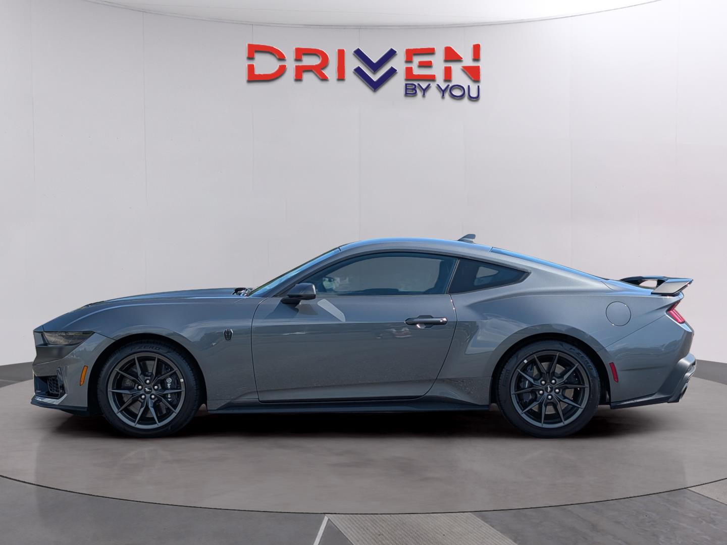 2025 Ford Mustang Dark Horse Premium photo 2