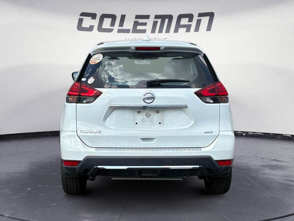 2017 Nissan Rogue S photo 4