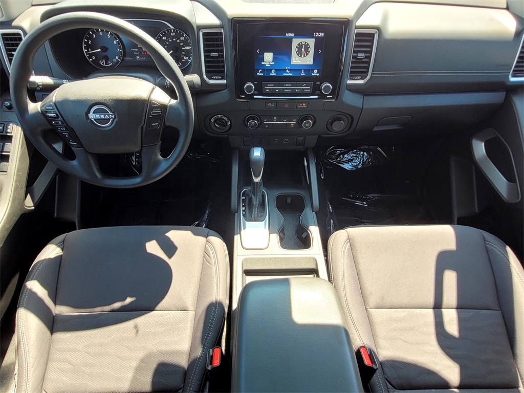 2023 Nissan Frontier SV photo 20
