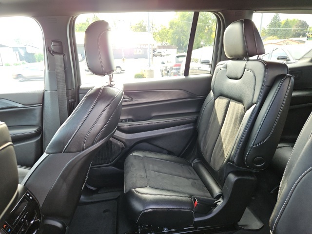 2024 Jeep Grand Cherokee Altitude X photo 10