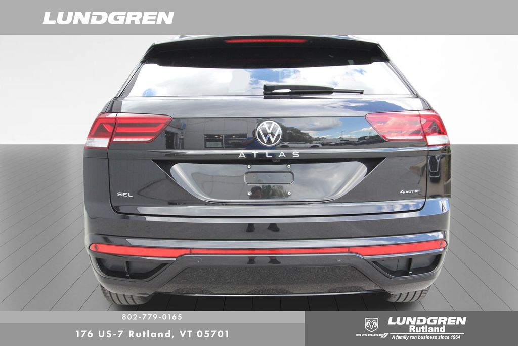 2023 Volkswagen Atlas Cross Sport SEL R-Line photo 30