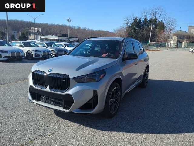 2025 BMW X1 M35i's photo