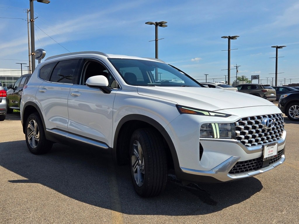 2022 Hyundai Santa Fe SEL photo 3