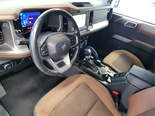 2023 Ford Bronco Outer Banks photo 14
