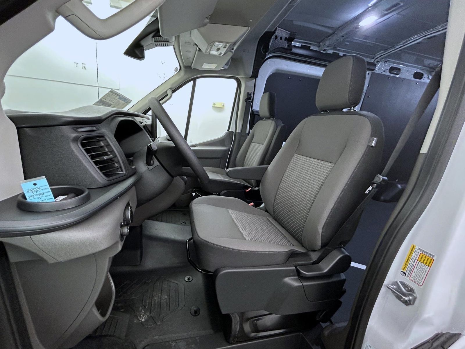 2026 Ford Flex photo 9