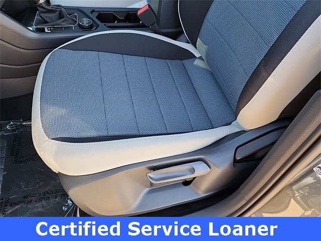 2025 Volkswagen Taos S photo 11