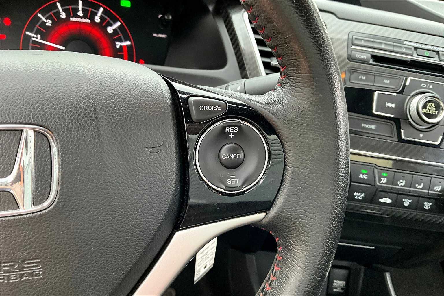 2013 Honda Civic Si photo 21