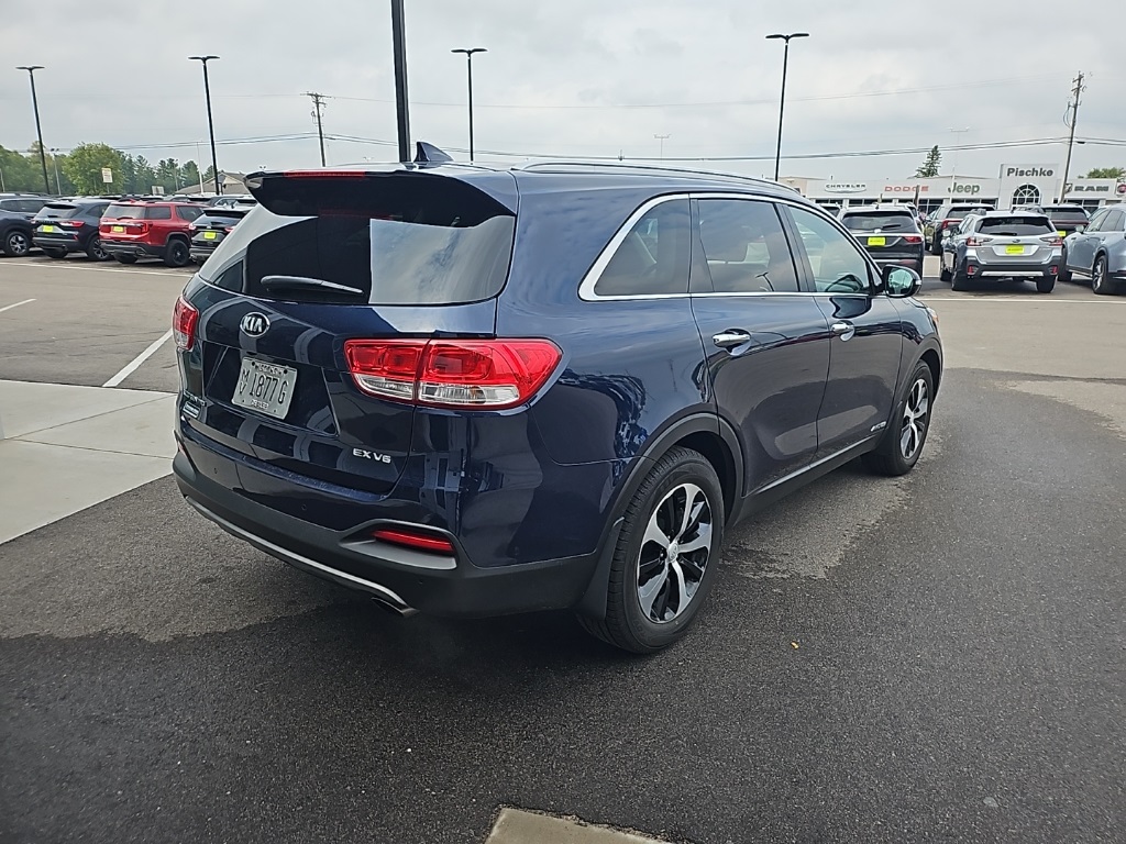 2018 Kia Sorento EX photo 4
