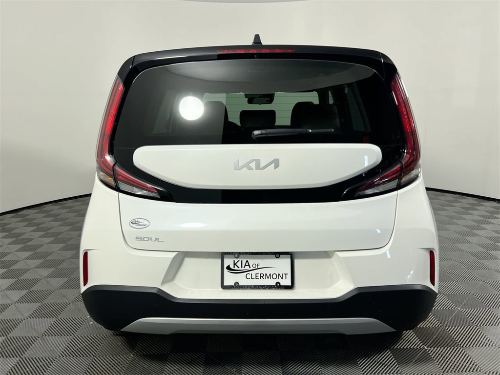 2025 Kia Soul LX S photo 4