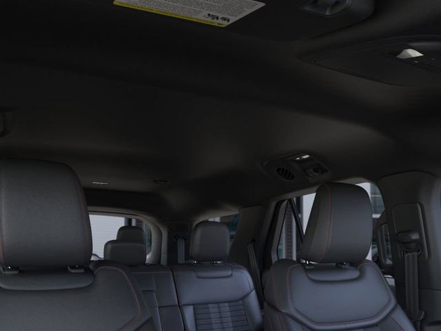 2025 Ford Explorer ST-Line photo 19