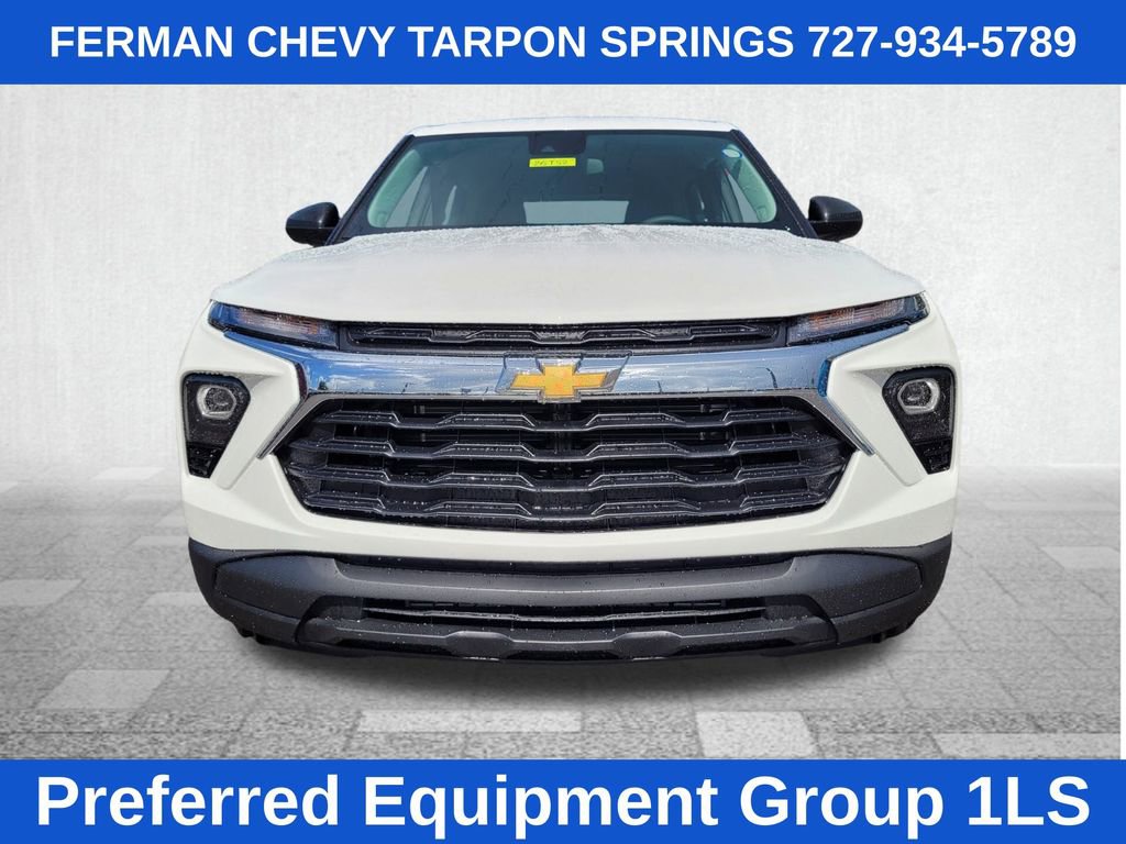 2026 Chevrolet Trailblazer LS photo 2