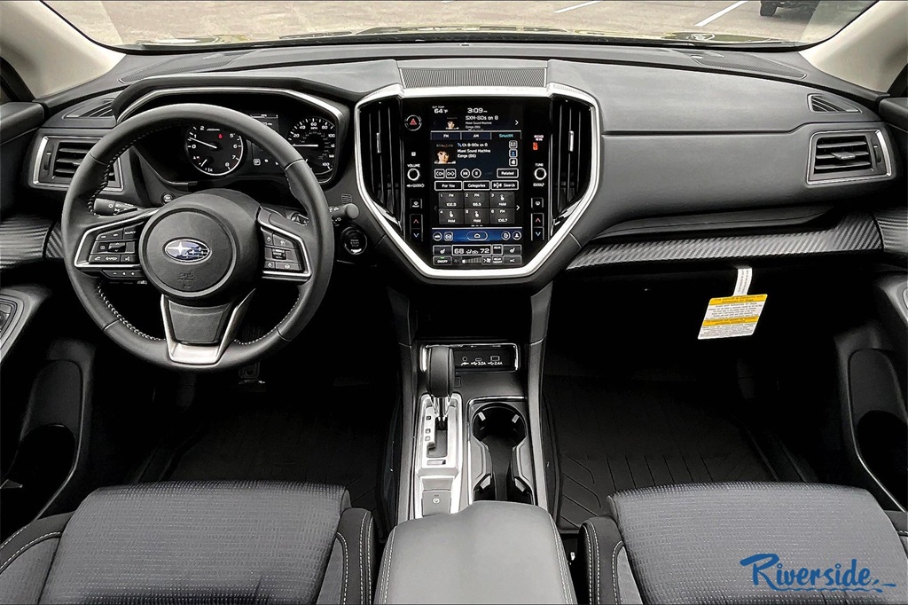 2025 Subaru Ascent Premium photo 4