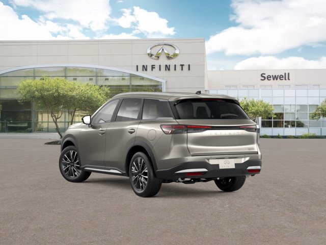 2026 Infiniti QX60 Luxe photo 5