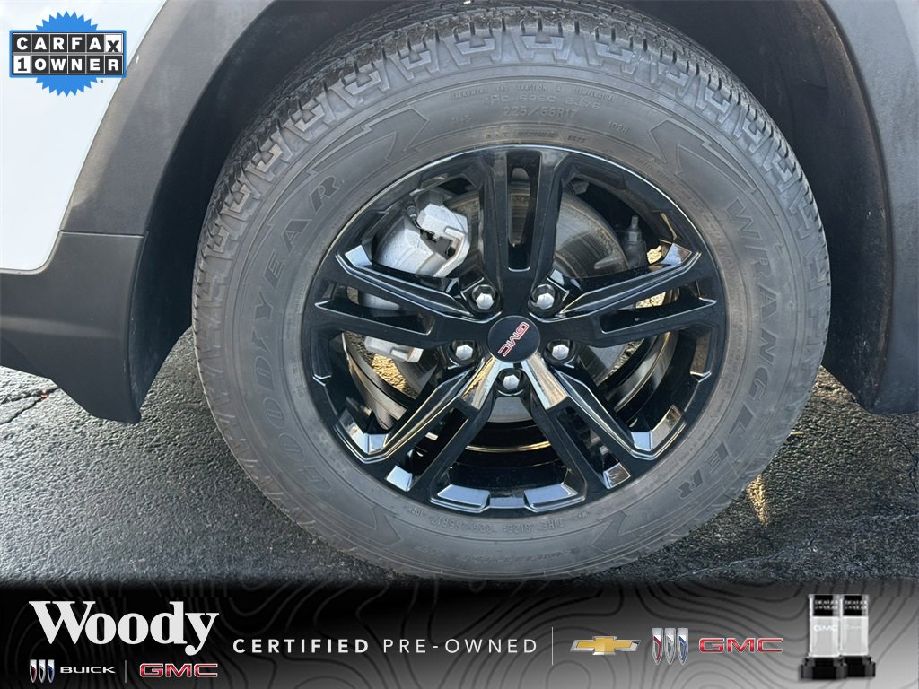 2023 GMC TERRAIN - Image 10