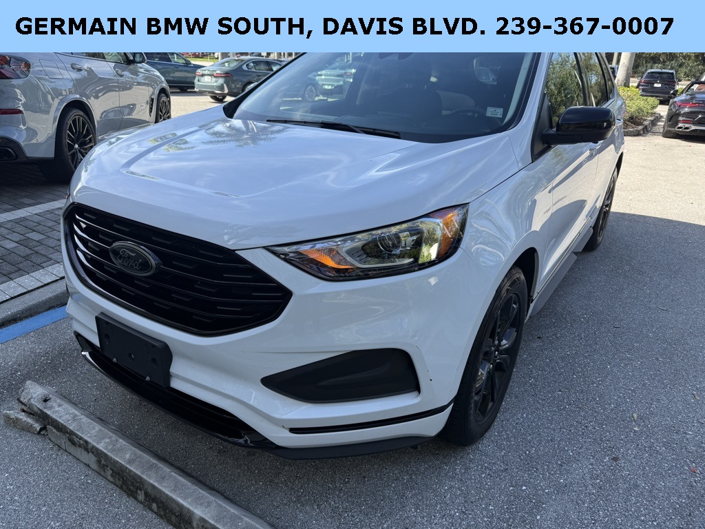 2022 Ford Edge SE's photo