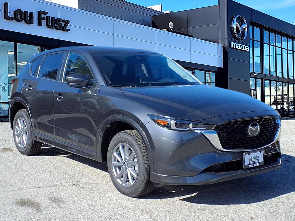 2025 Mazda CX-5 S Preferred package's photo