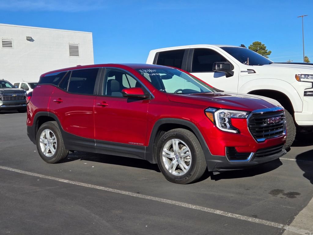 2023 GMC Terrain SLE