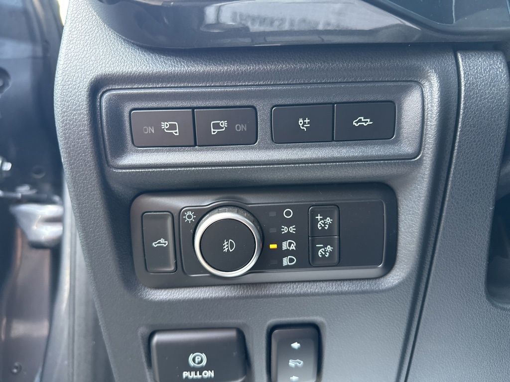 2021 Ford F-150 XLT photo 14