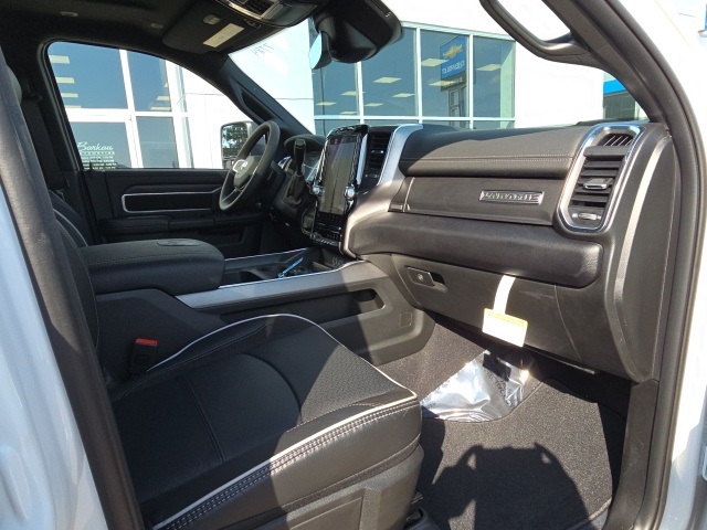 2025 Ram 2500 Laramie photo 4