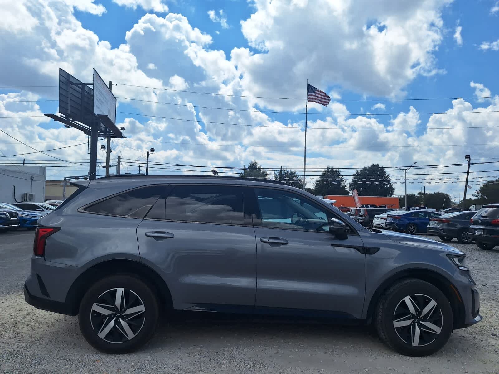 2022 Kia Sorento S photo 4