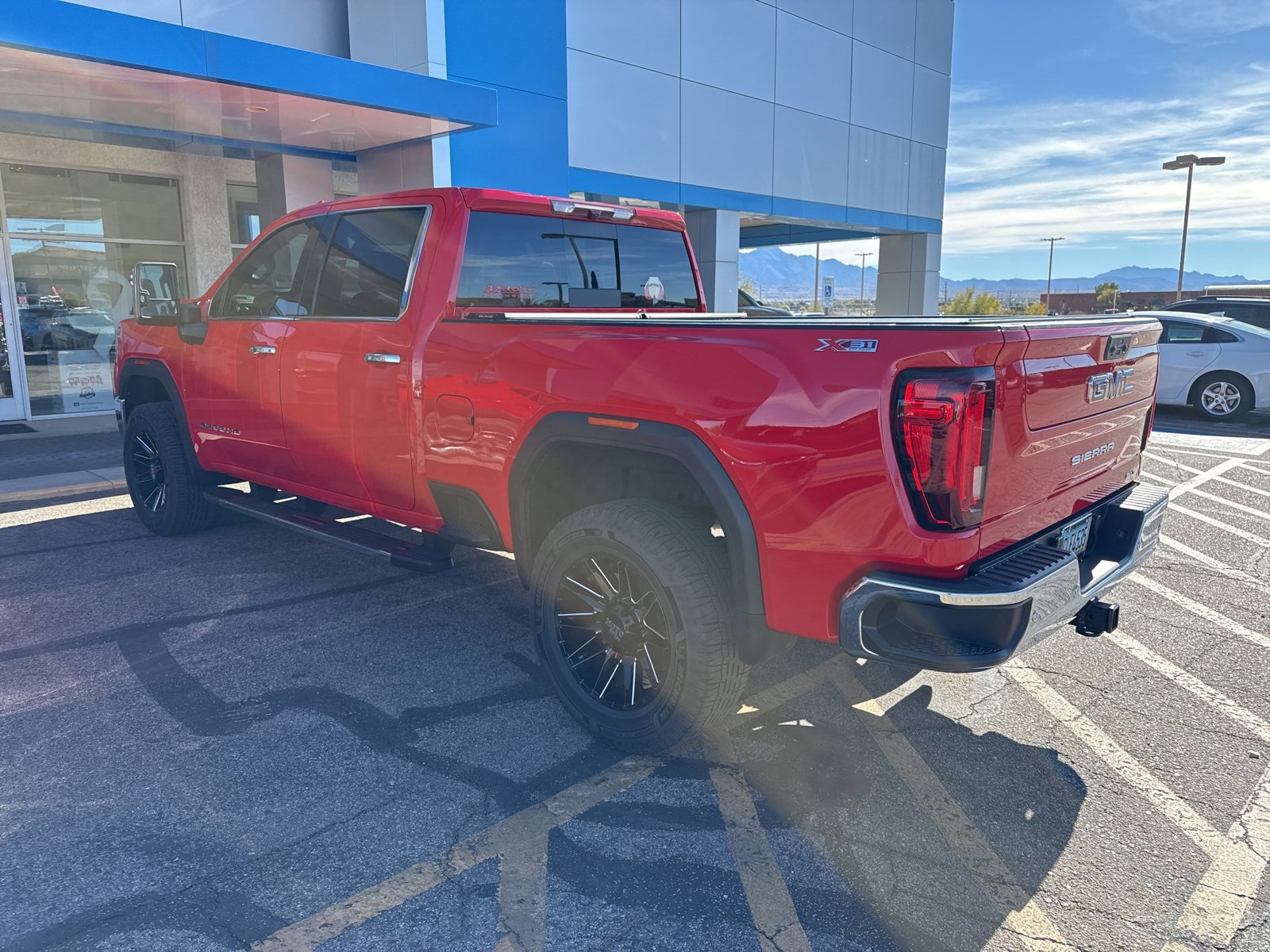 2021 Gmc Sierra 2500 HD SLT photo 3