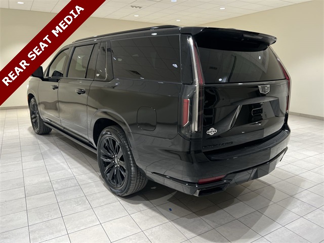 2021 Cadillac Escalade Sport Platinum ESV photo 3