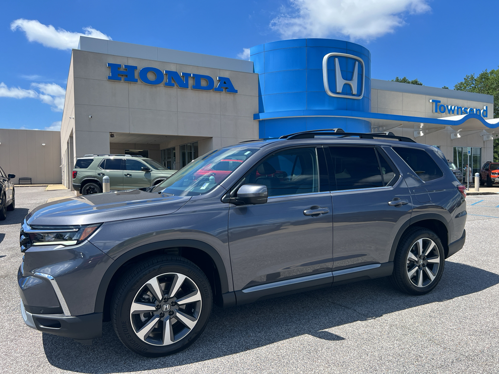 2024 Honda Pilot Elite's photo