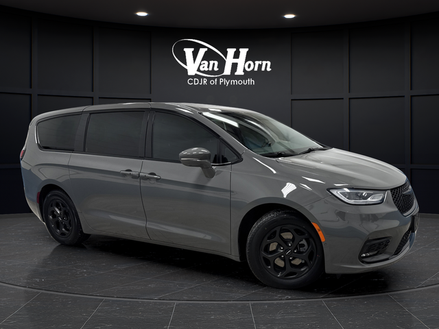 2022 Chrysler Pacifica Hybrid Limited