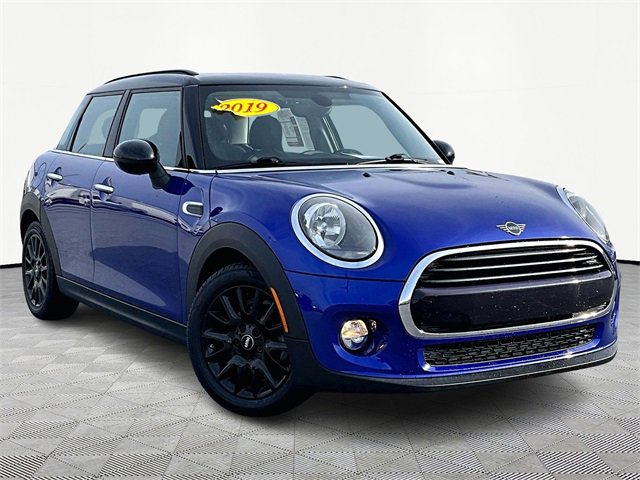 2019 MINI Hardtop 4 Door Base's photo