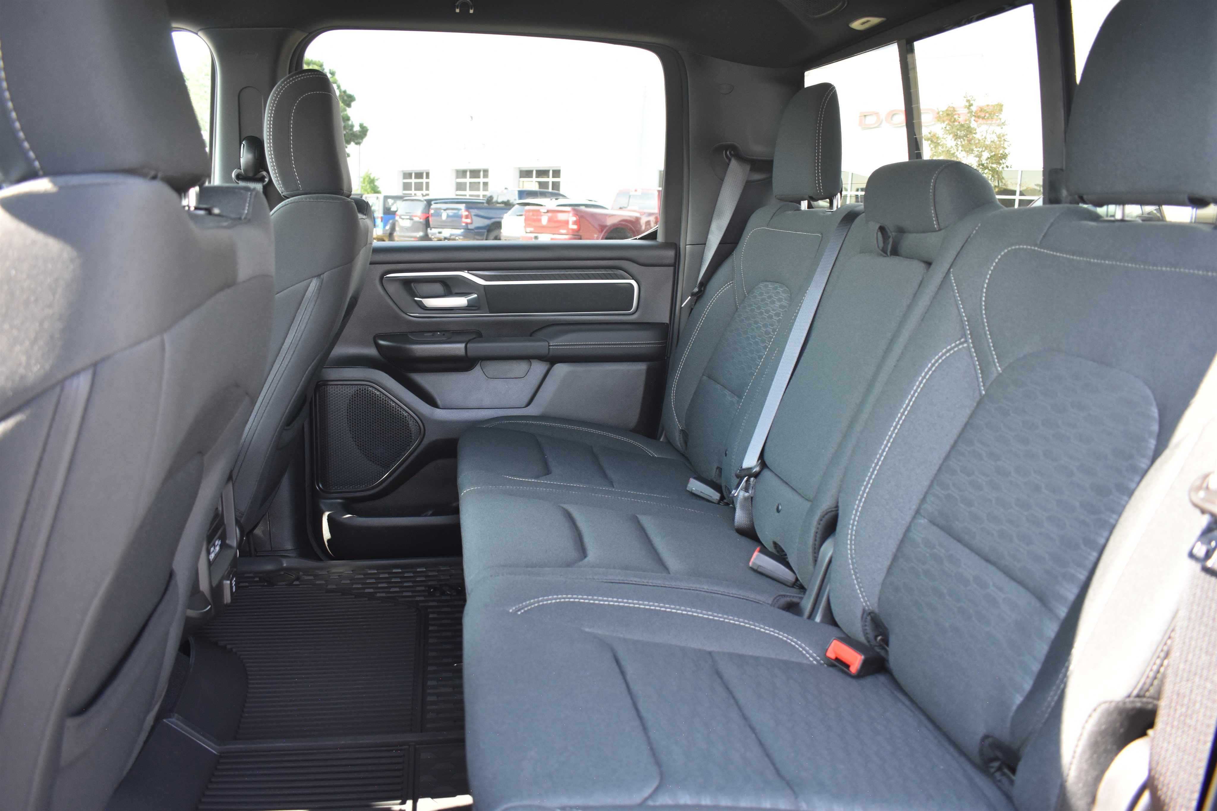 2025 Ram 1500 Big Horn photo 5