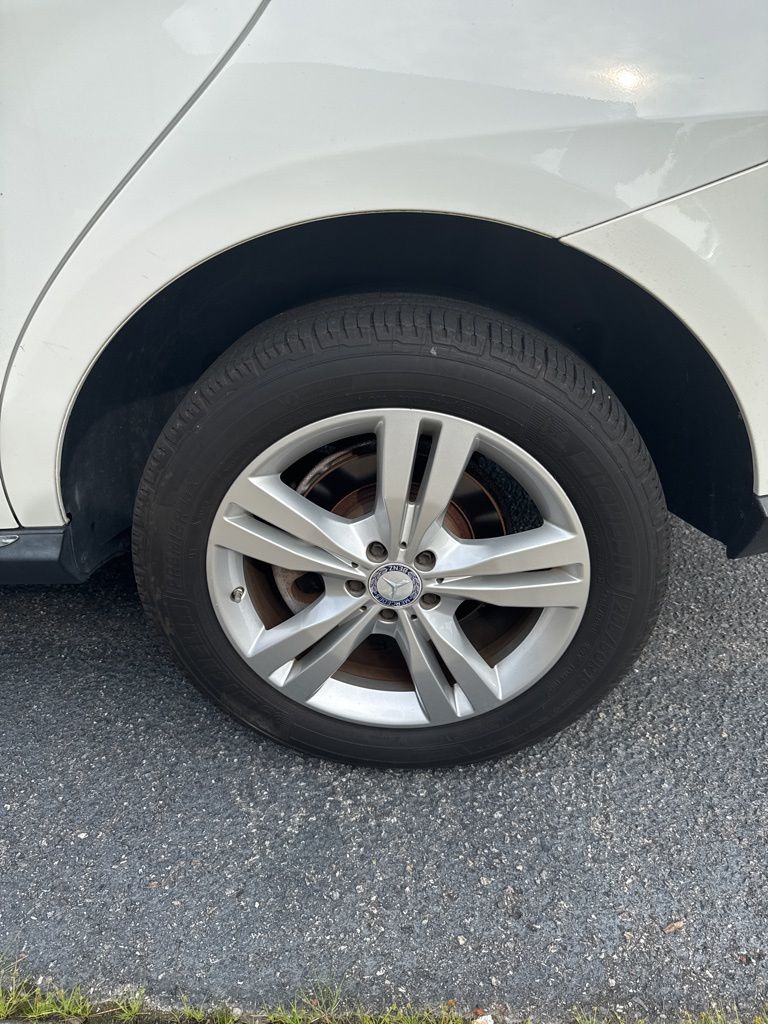 2014 Mercedes Benz ML 350 4MATIC photo 17