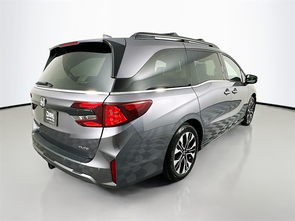 2026 Honda Odyssey Elite photo 7