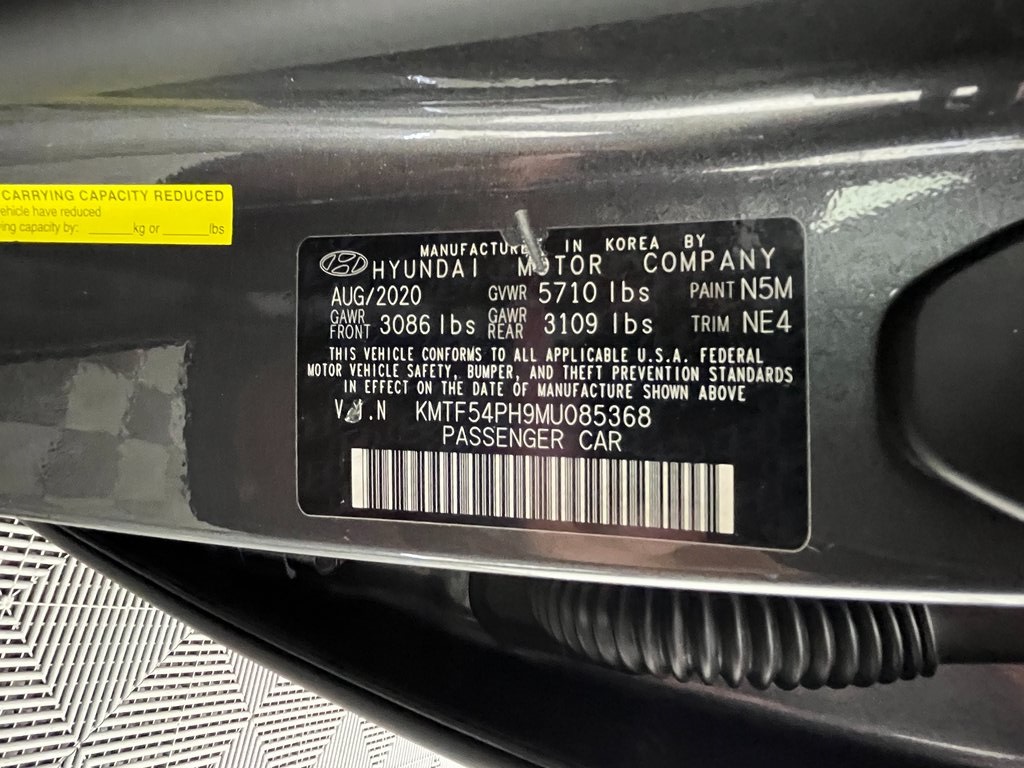 2021 Genesis G90 5.0 Ultimate photo 21