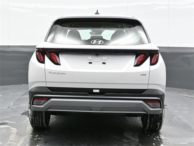 2025 Hyundai Tucson SE photo 2