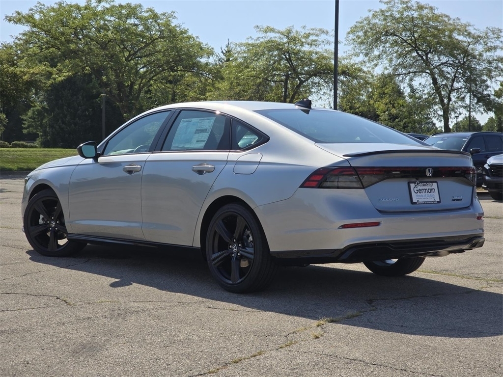 2025 Honda Accord Hybrid Sport-L photo 13