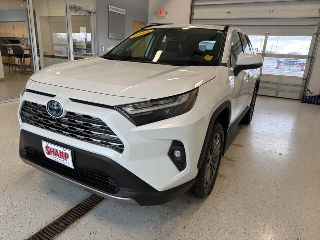 2024 Toyota RAV4 Hybrid Limited photo 2