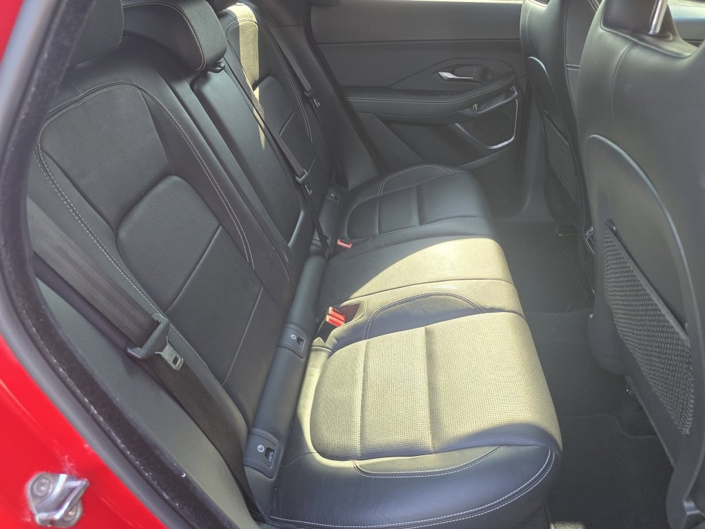 2019 Jaguar E-PACE R-Dynamic S photo 26