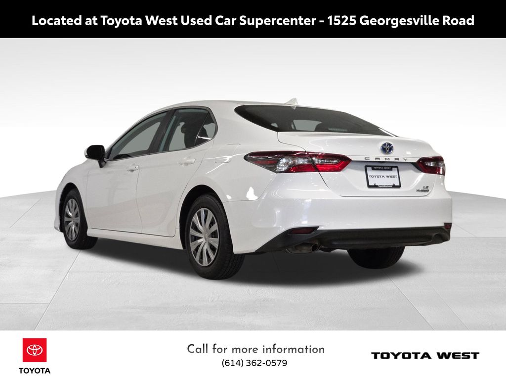 2023 Toyota Camry Hybrid LE photo 7