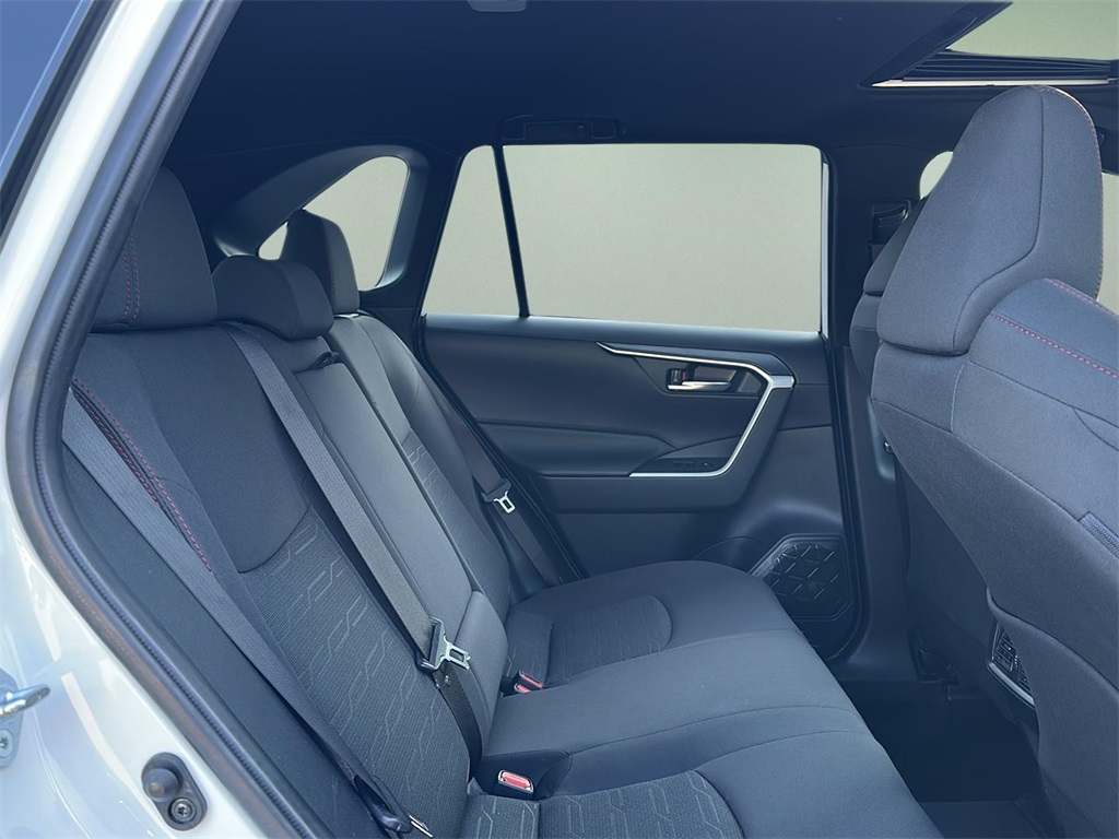 2022 Toyota RAV4 Prime SE photo 18