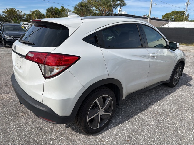 2022 Honda HR-V EX-L photo 3