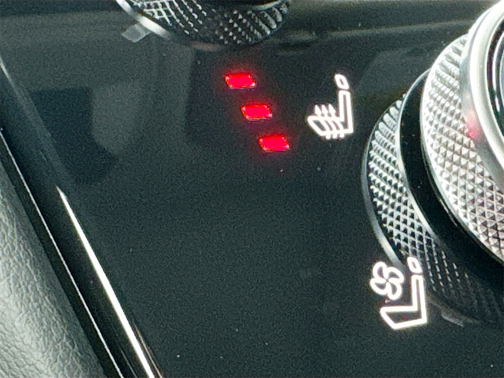 2026 Infiniti QX60 Luxe photo 21