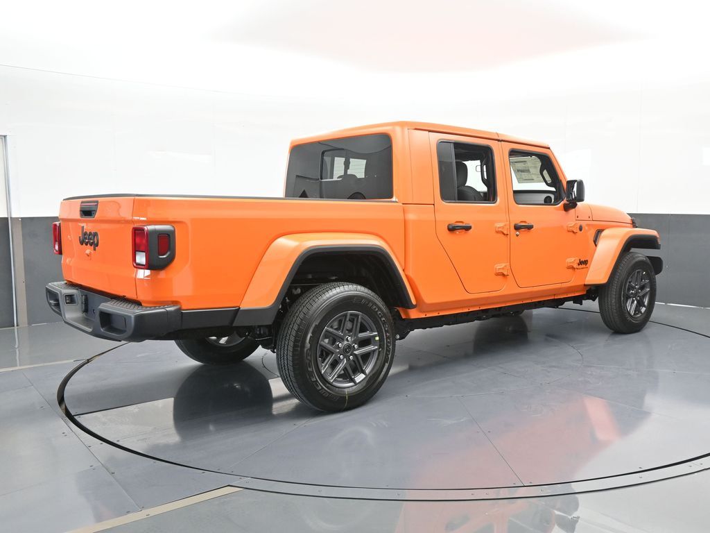 2025 Jeep Gladiator Sport S photo 6