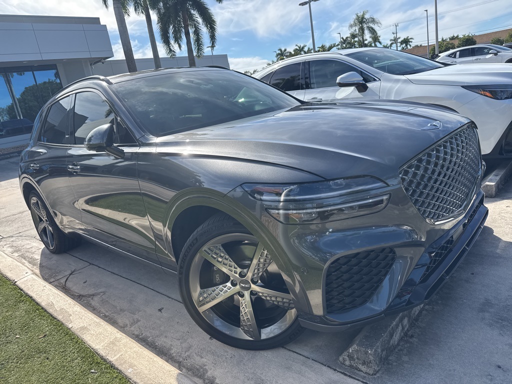 2024 GENESIS GV70 Sport's photo