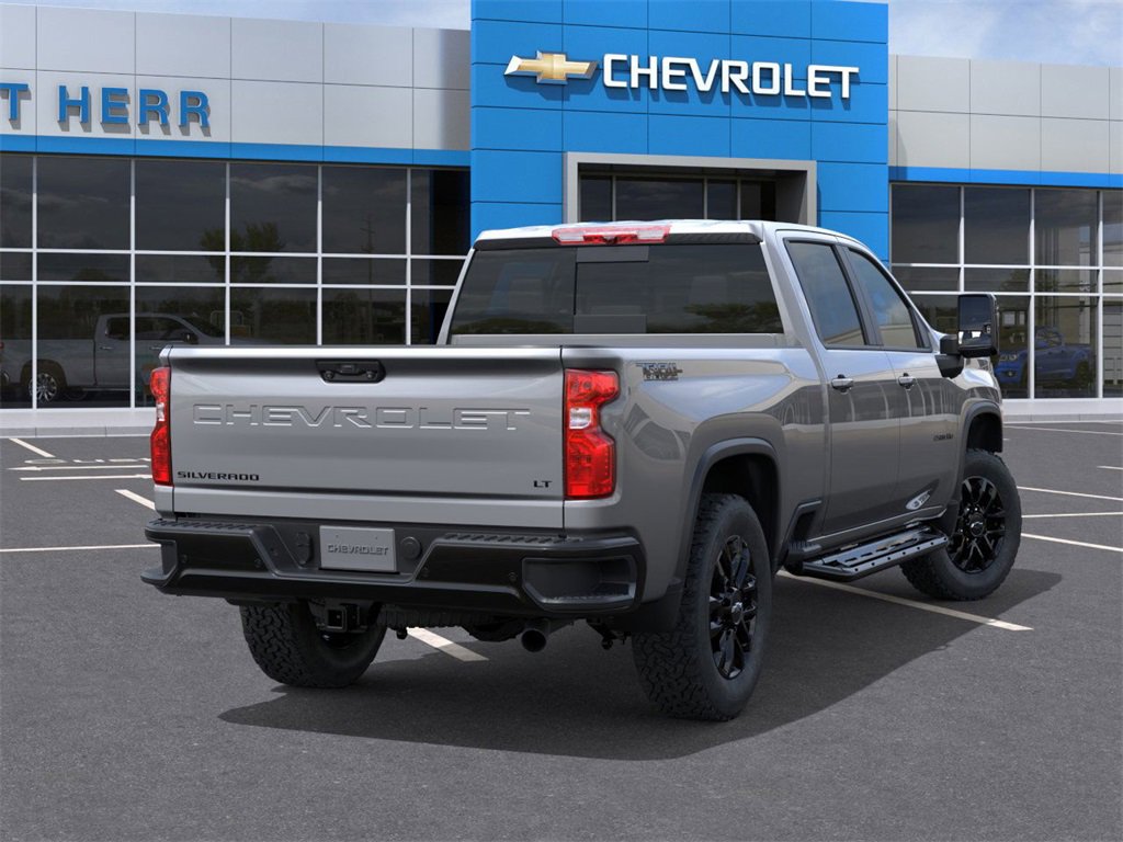 2026 Chevrolet Silverado 2500HD LT photo 4