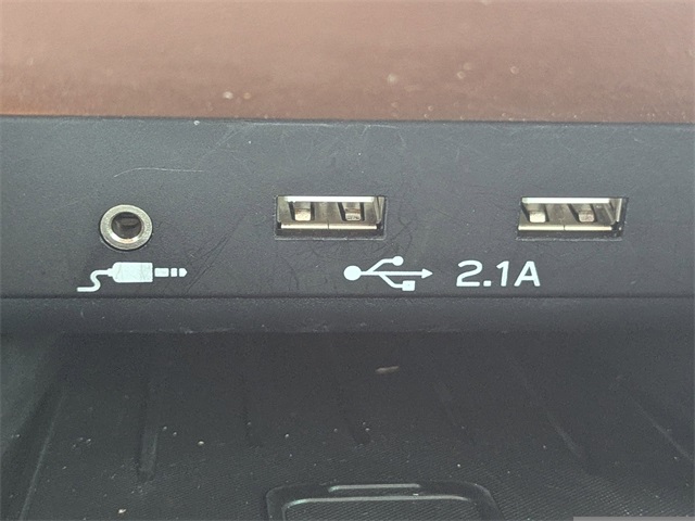 2020 Subaru Outback Touring XT photo 22