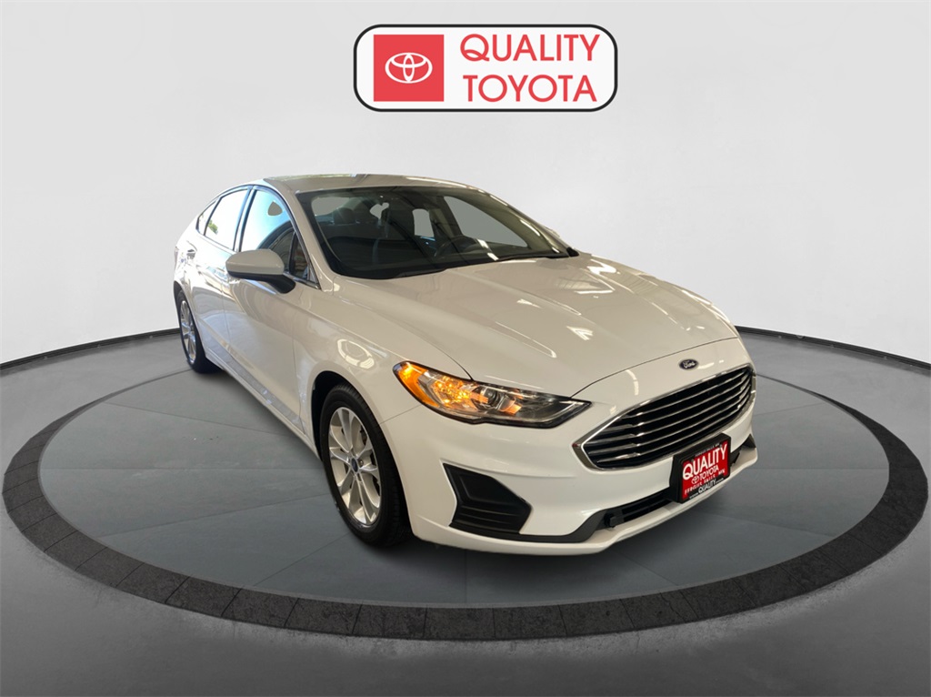 Used 2020 Ford Fusion SE with VIN 3FA6P0HD0LR208628 for sale in Fergus Falls, Minnesota